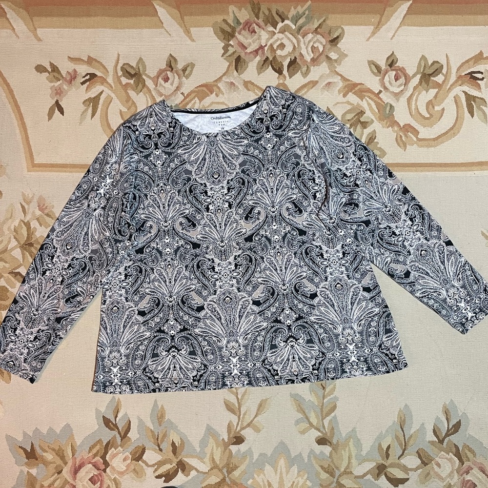 Neutral colors, Croft and Barrow classic T size 1X 100% cotton Black cream beige
